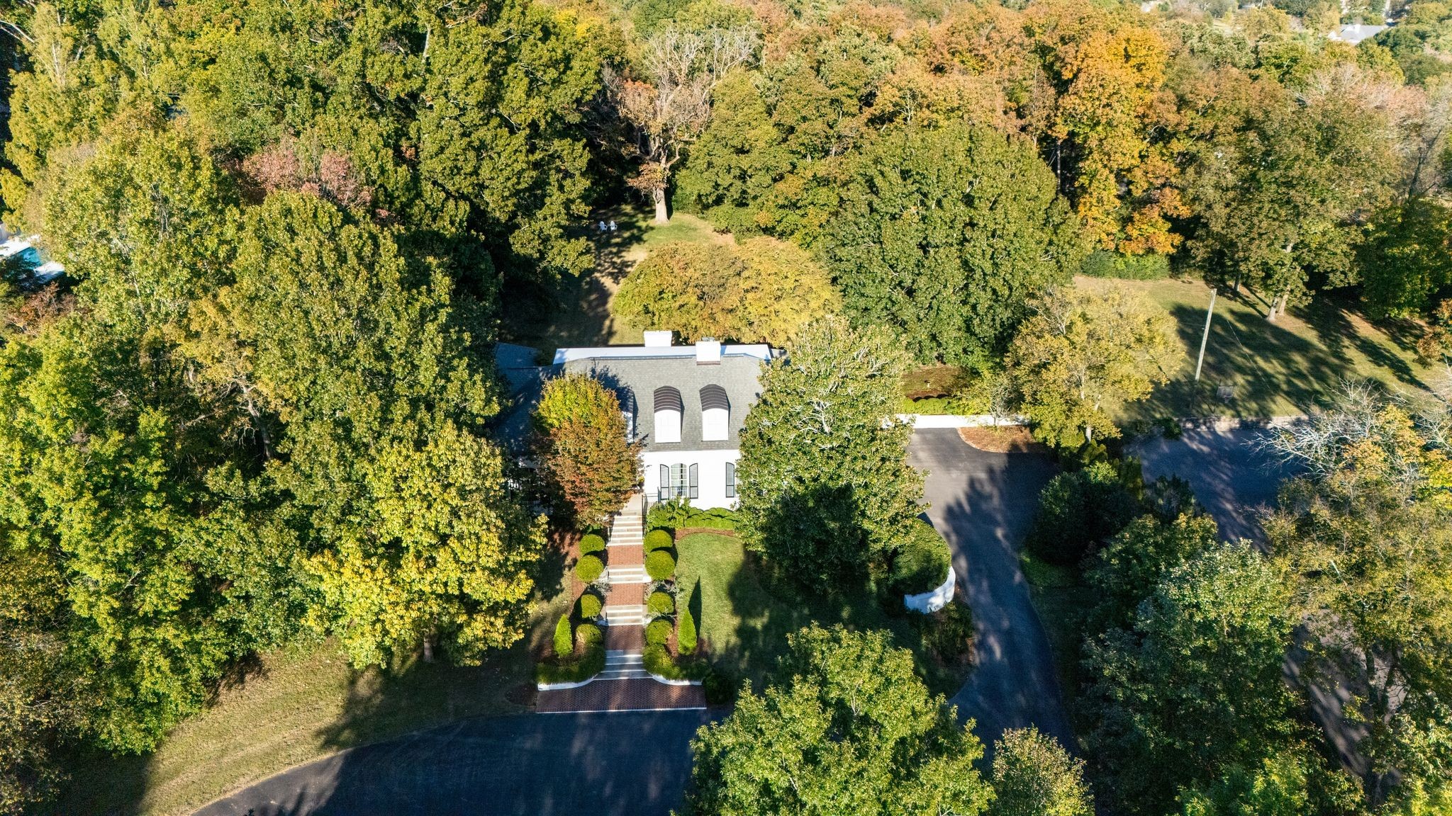 6111 Hickory Valley Rd