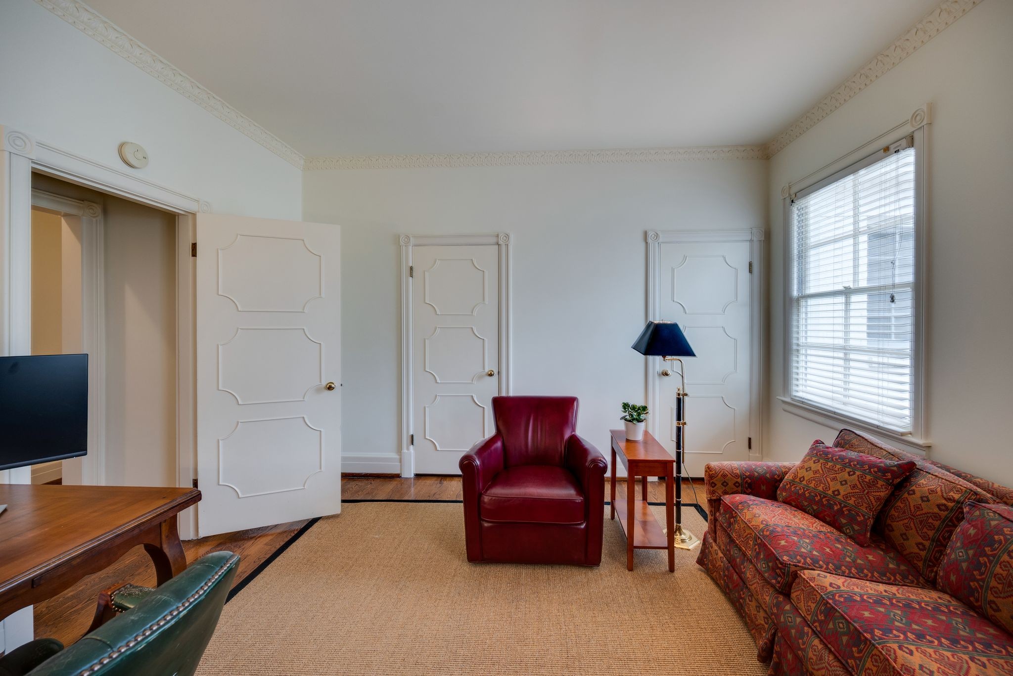 6111 Hickory Valley Rd