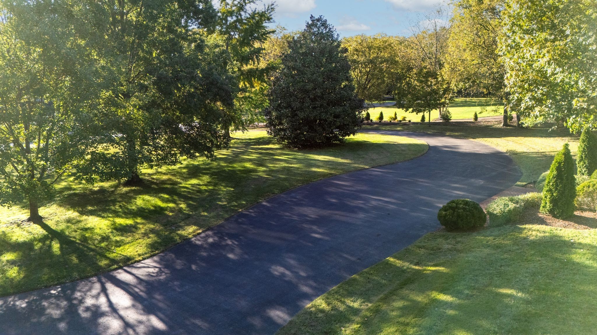 6111 Hickory Valley Rd