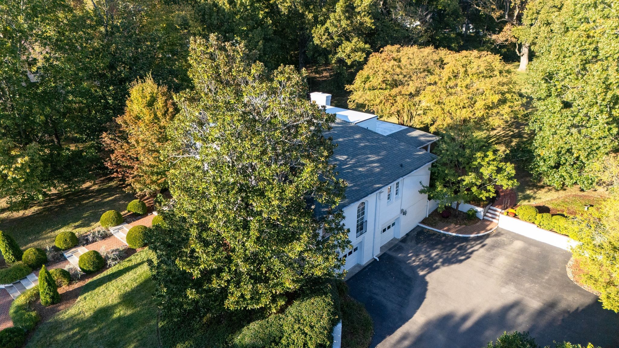 6111 Hickory Valley Rd