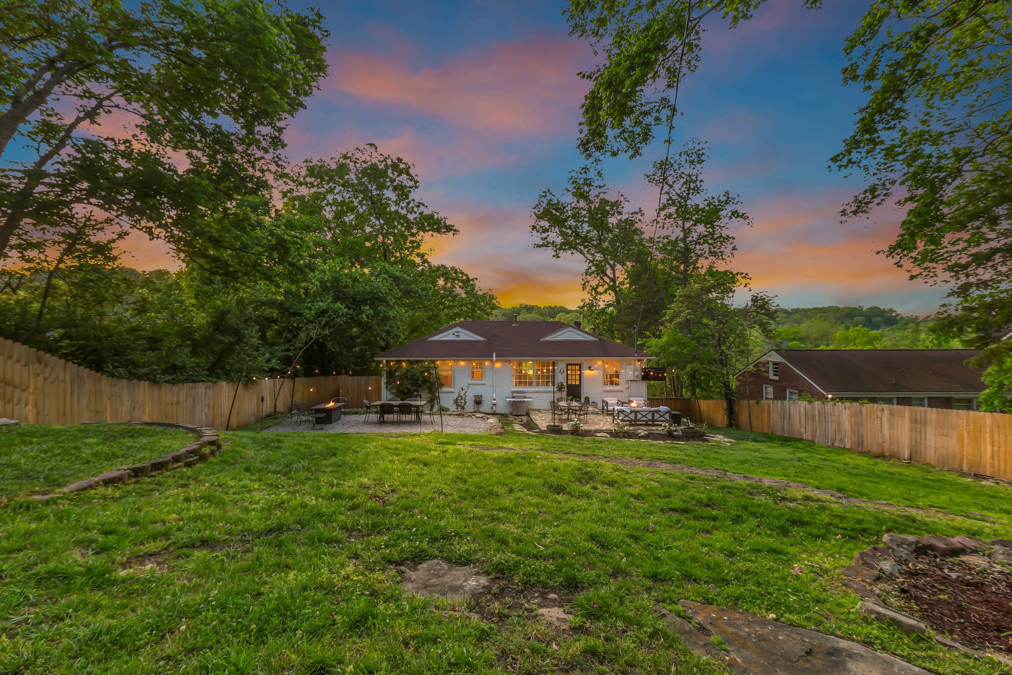 5709 Vine Ridge Dr