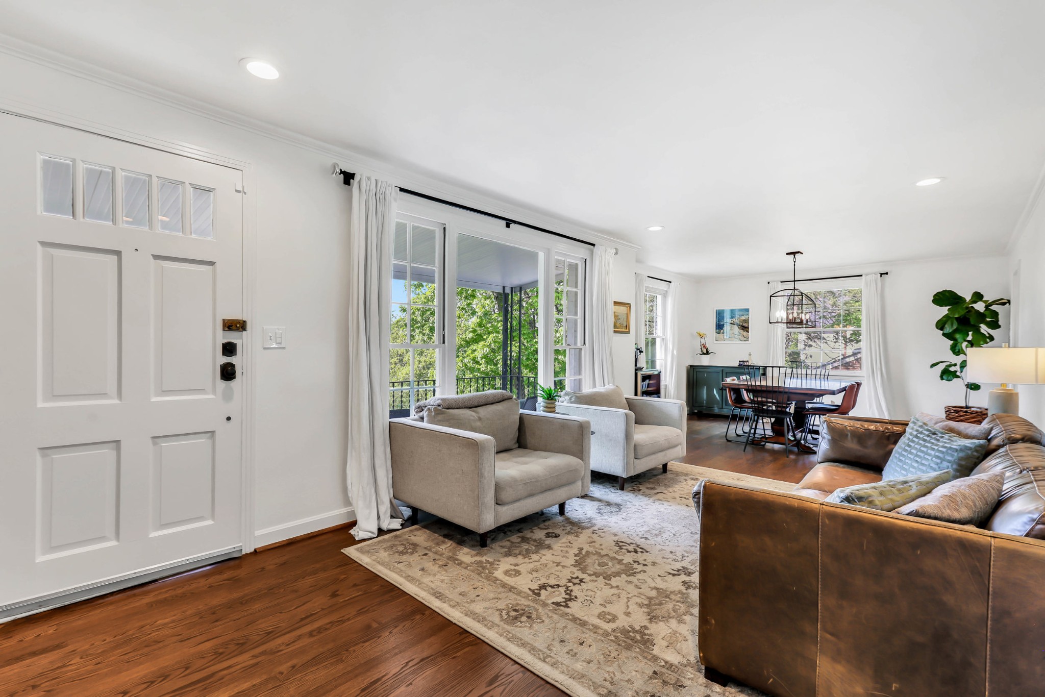 5709 Vine Ridge Dr