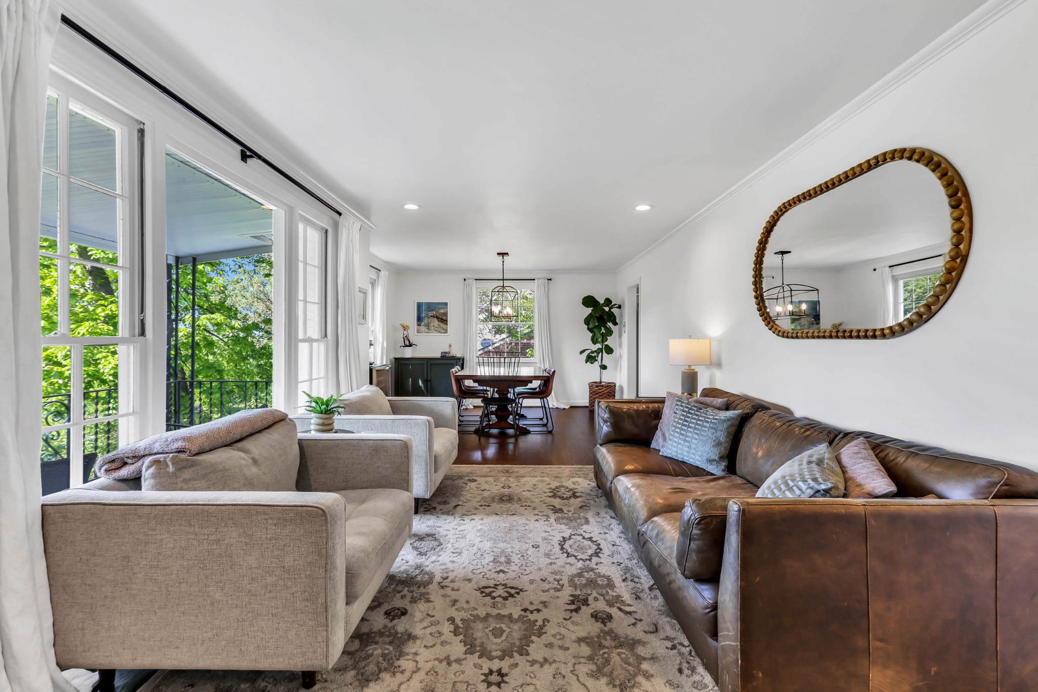 5709 Vine Ridge Dr