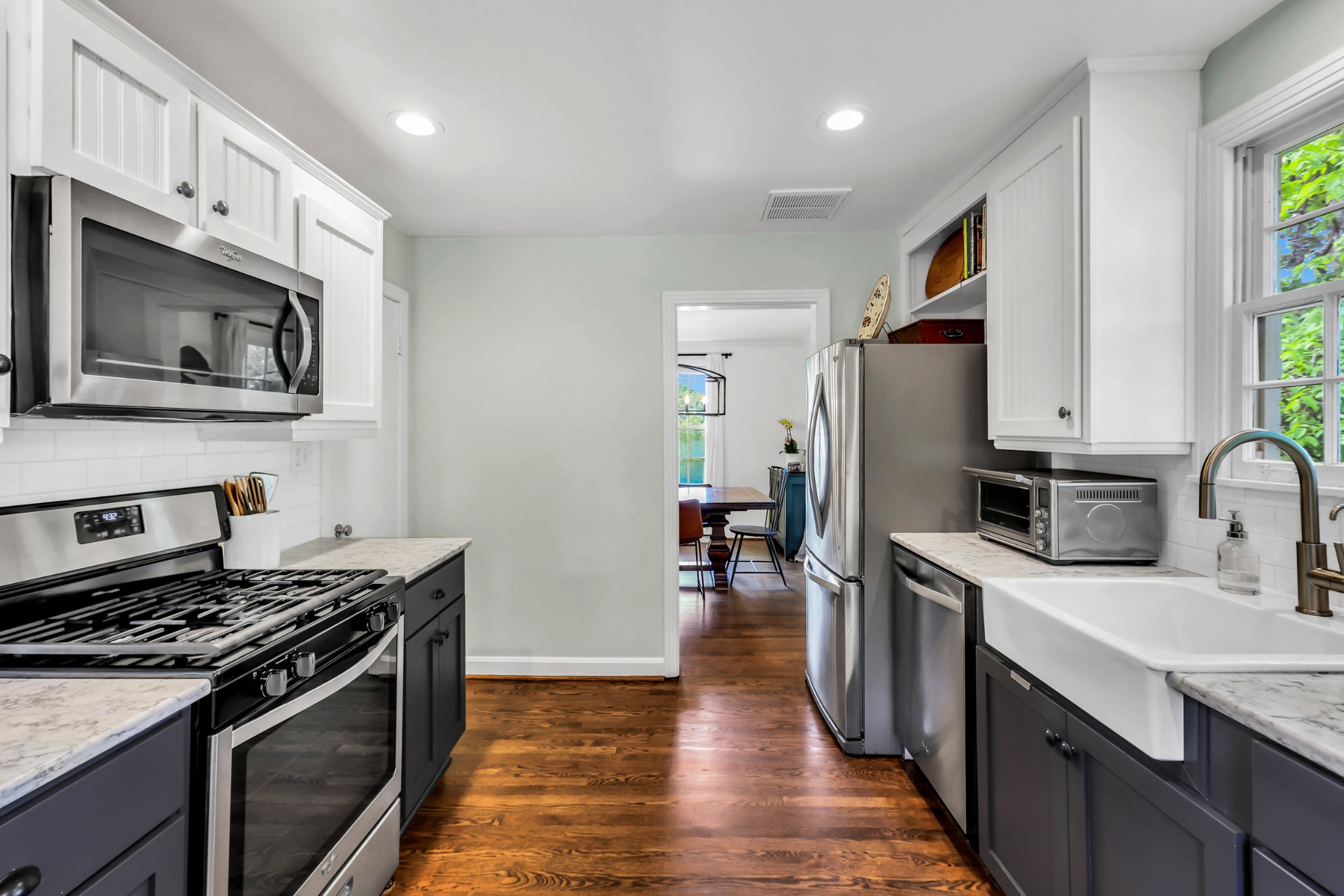 5709 Vine Ridge Dr