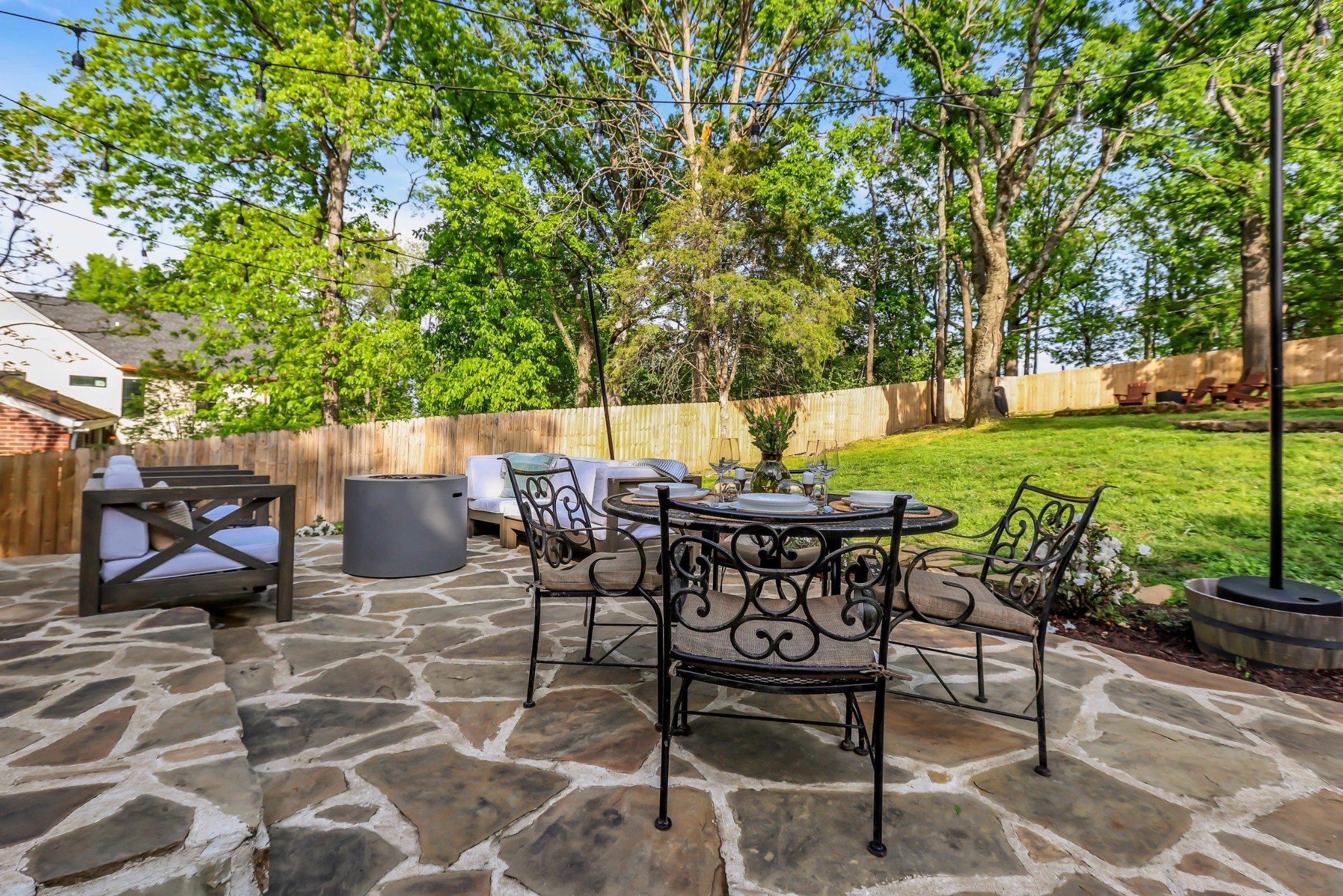 5709 Vine Ridge Dr