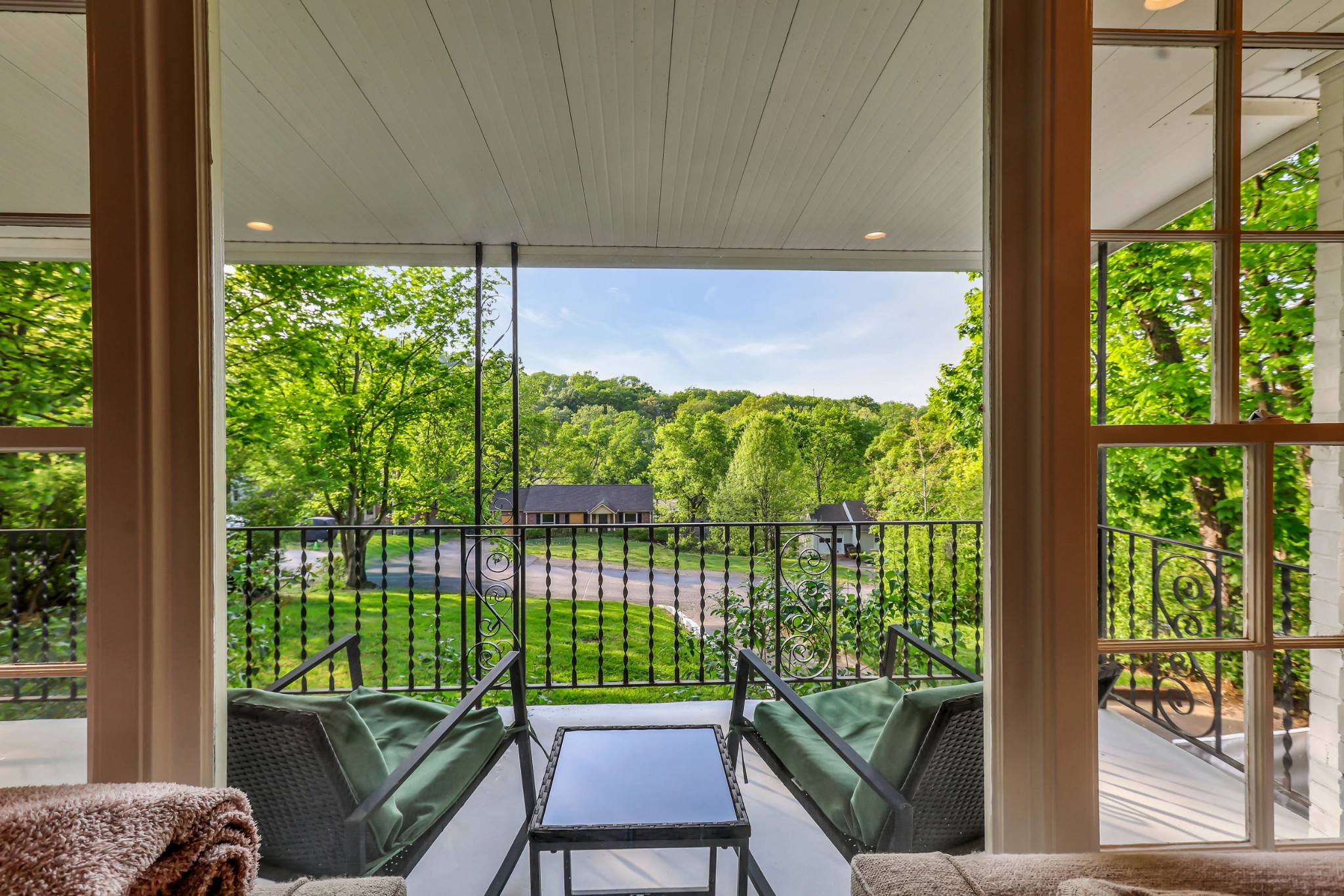 5709 Vine Ridge Dr