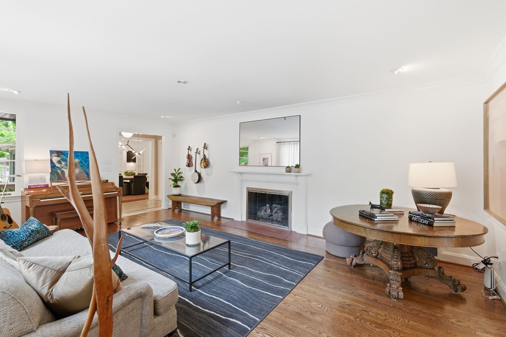 5134 Stanford Dr