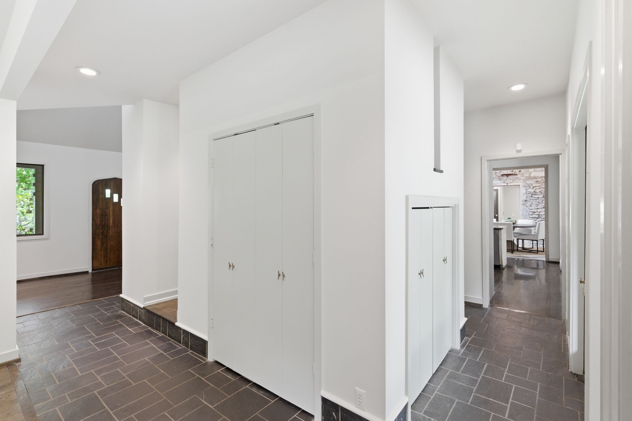 5142 Stanford Dr