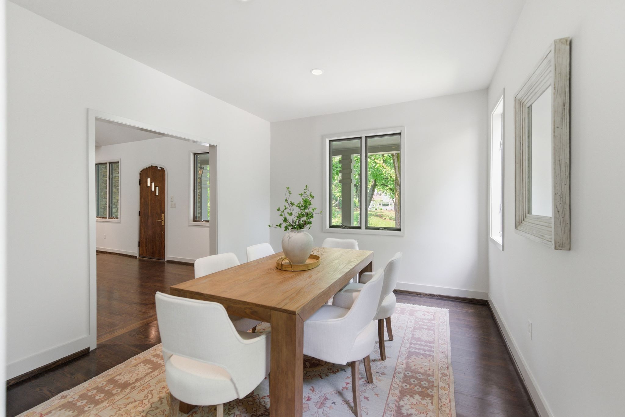 5142 Stanford Dr