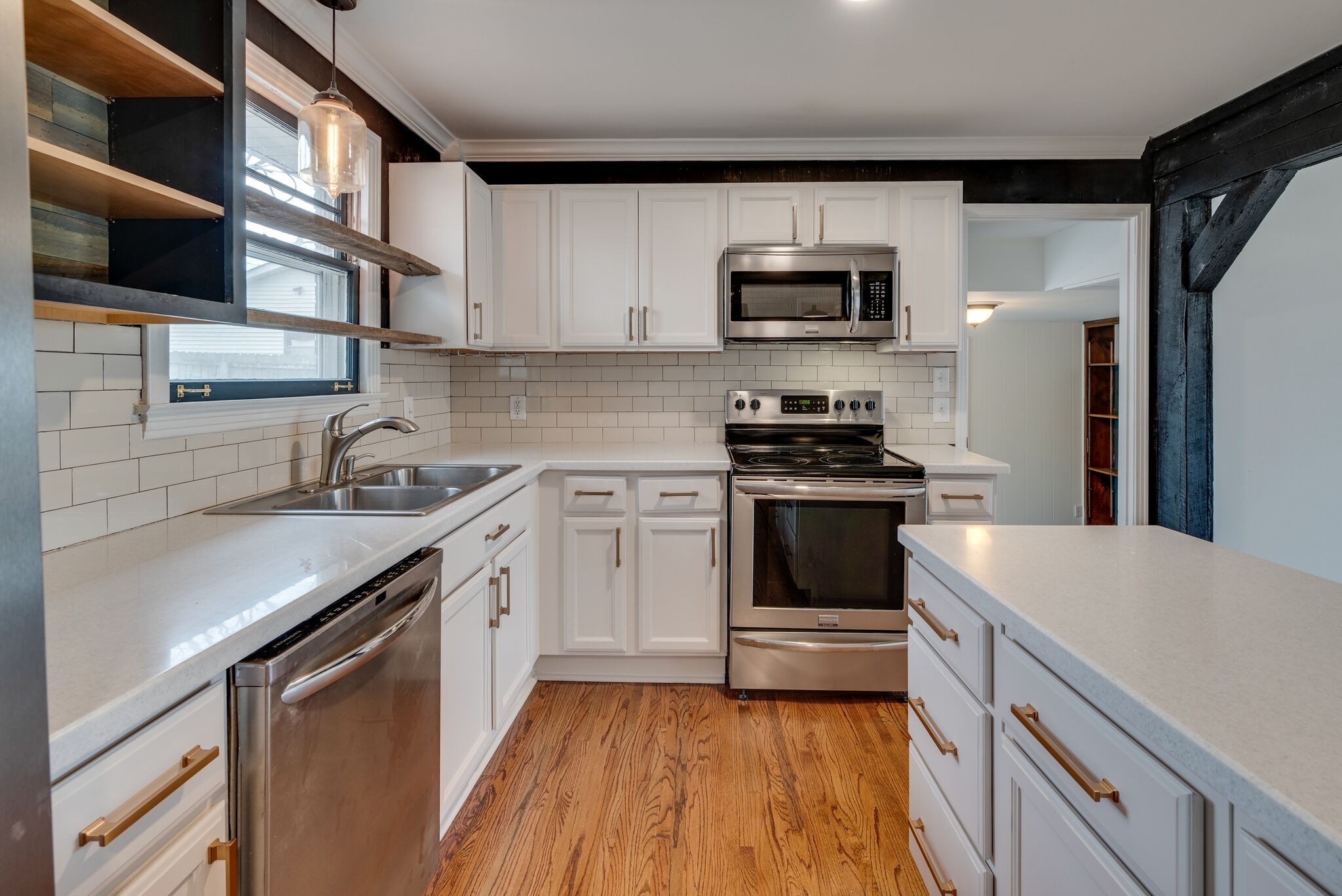 514 Continental Dr