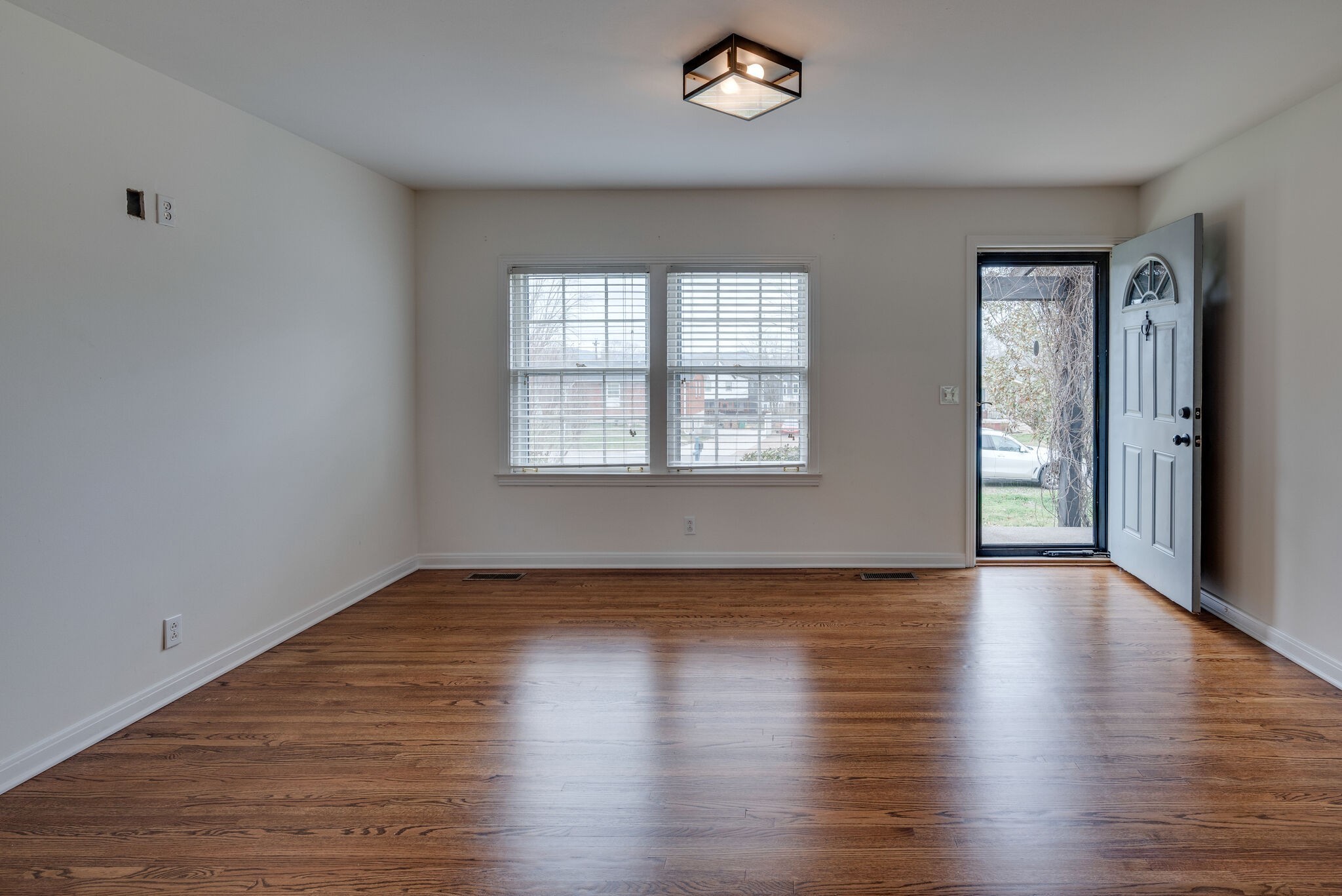514 Continental Dr