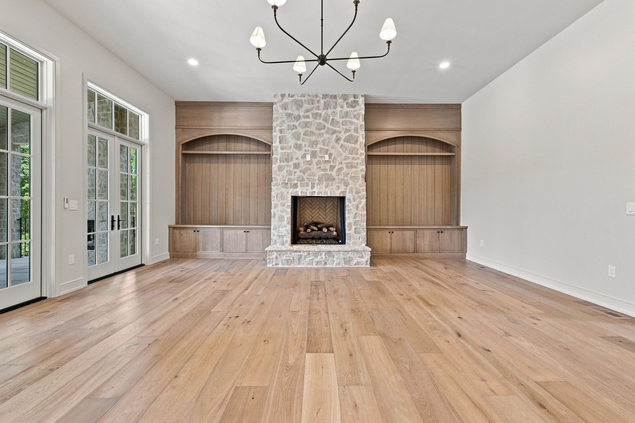 611 W Meade Dr