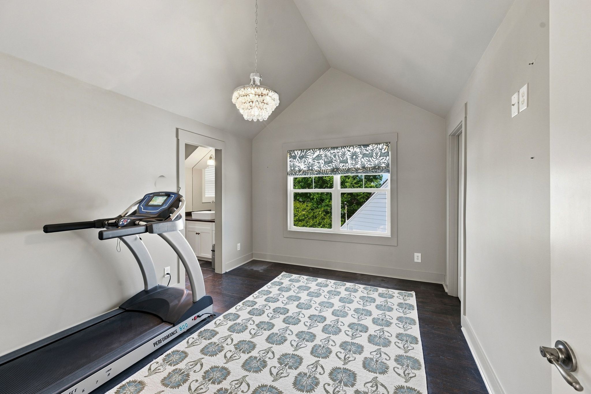2937 Primrose Circle