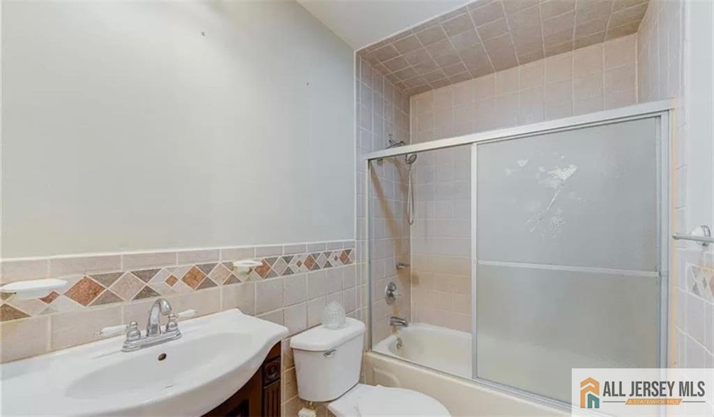 414 Sharon Gardens Court # 414