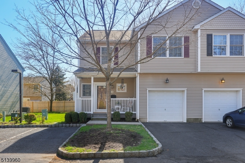 181 La Grande Ave Unit: 5