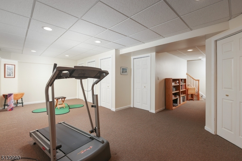 181 La Grande Ave Unit: 5