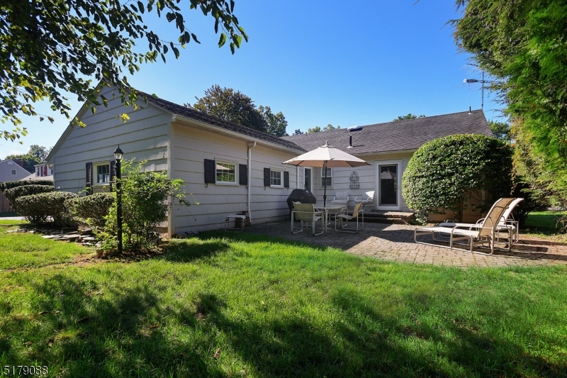 1857 Winding Brook Way