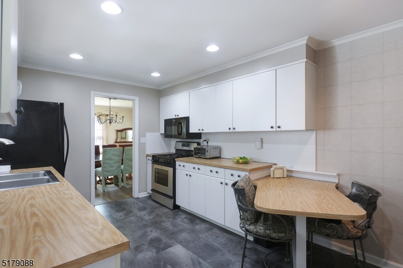 1857 Winding Brook Way