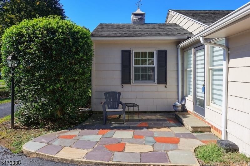 1857 Winding Brook Way