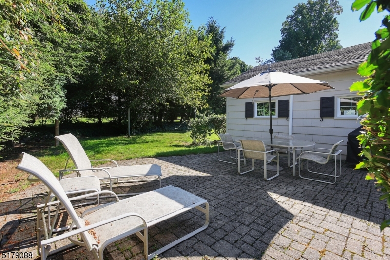 1857 Winding Brook Way