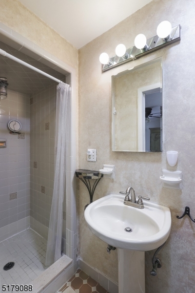 1857 Winding Brook Way