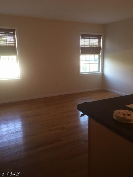 525 Central Ave, Apt 310