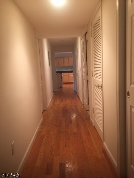 525 Central Ave, Apt 310