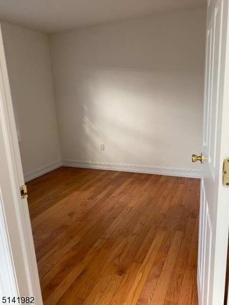 525 Central Avenue, TH1 Unit: TH 1