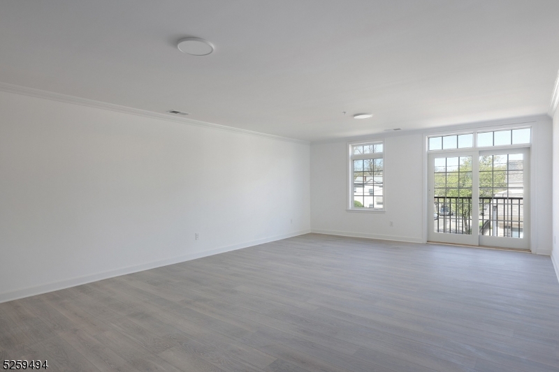 500 Central Ave, Apt 310 310