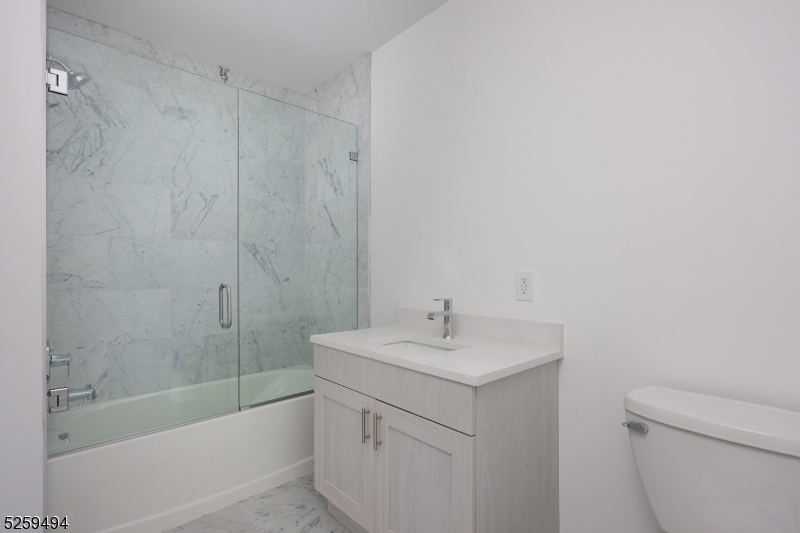 500 Central Ave, Apt 310 310