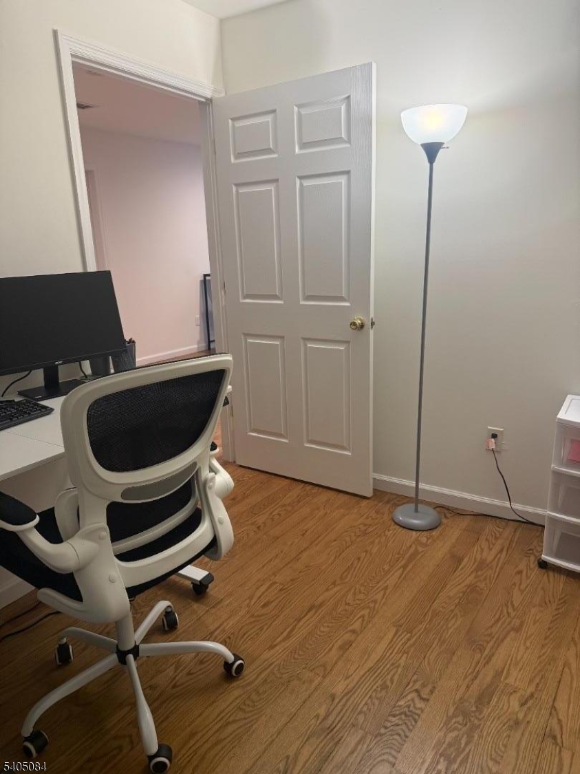 525 Central Ave, Apt 308 308