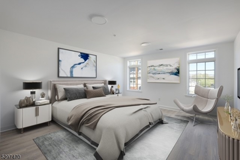 500 Central Avenue, Unit 301 301
