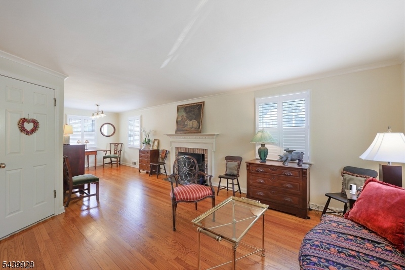 260 Walnut Street, Unit 10 10