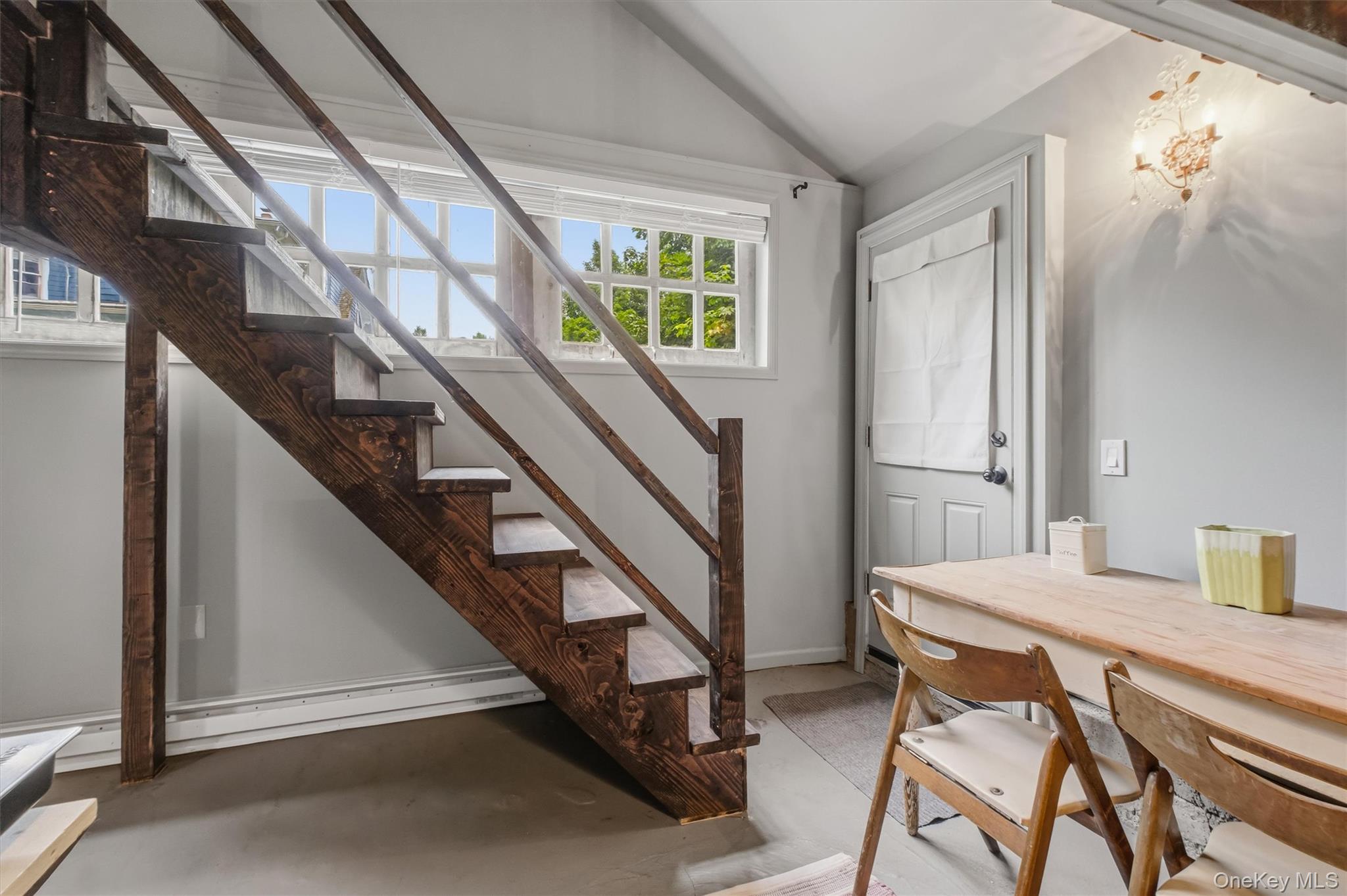108 Hooker Avenue