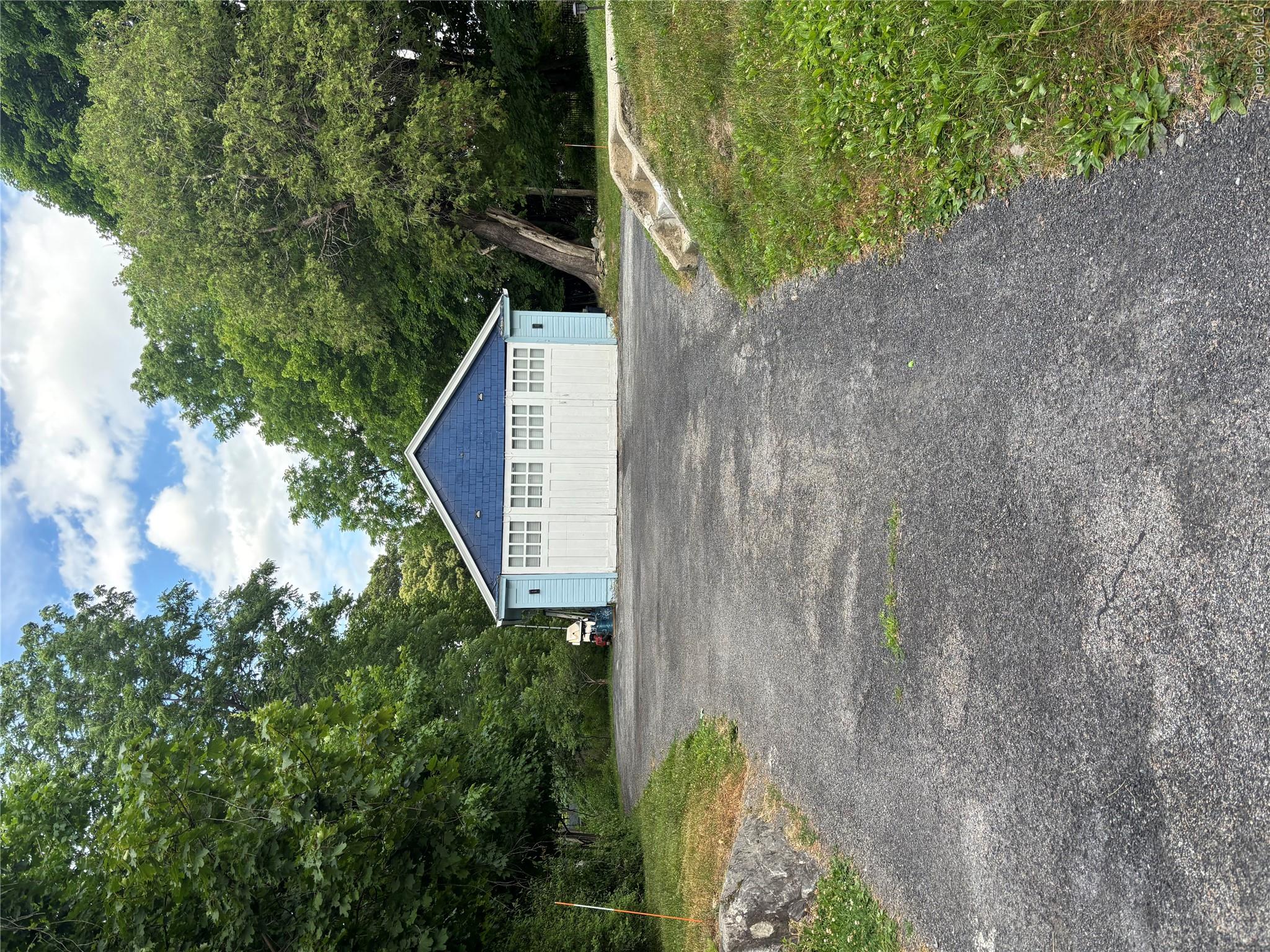 108 Hooker Avenue