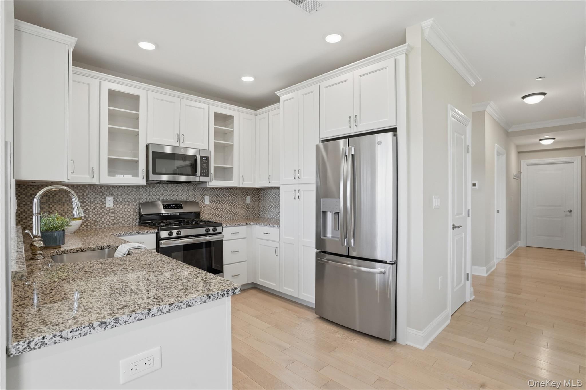 614 Sacandaga Loop