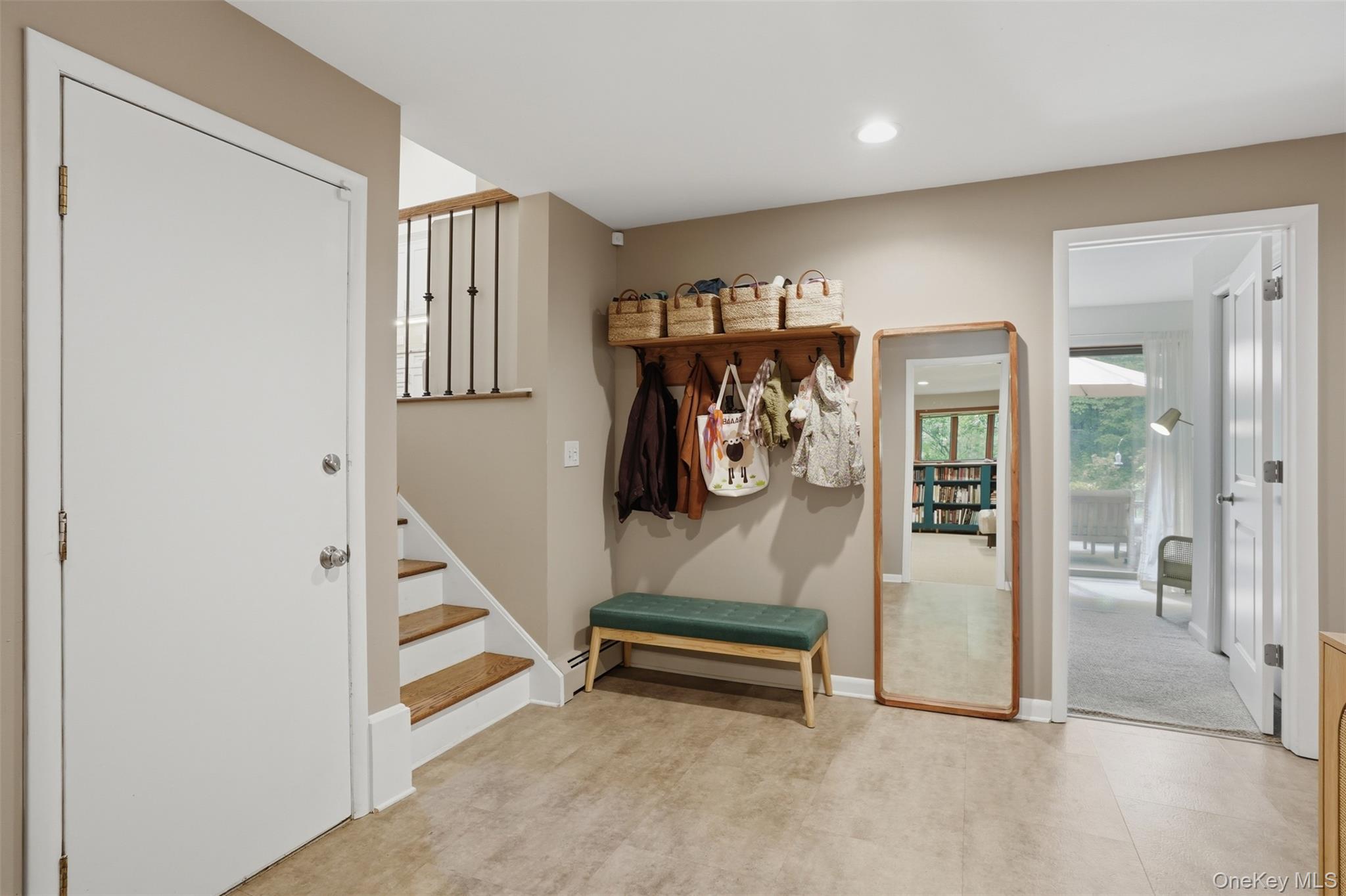 17 Stoutenburgh Drive