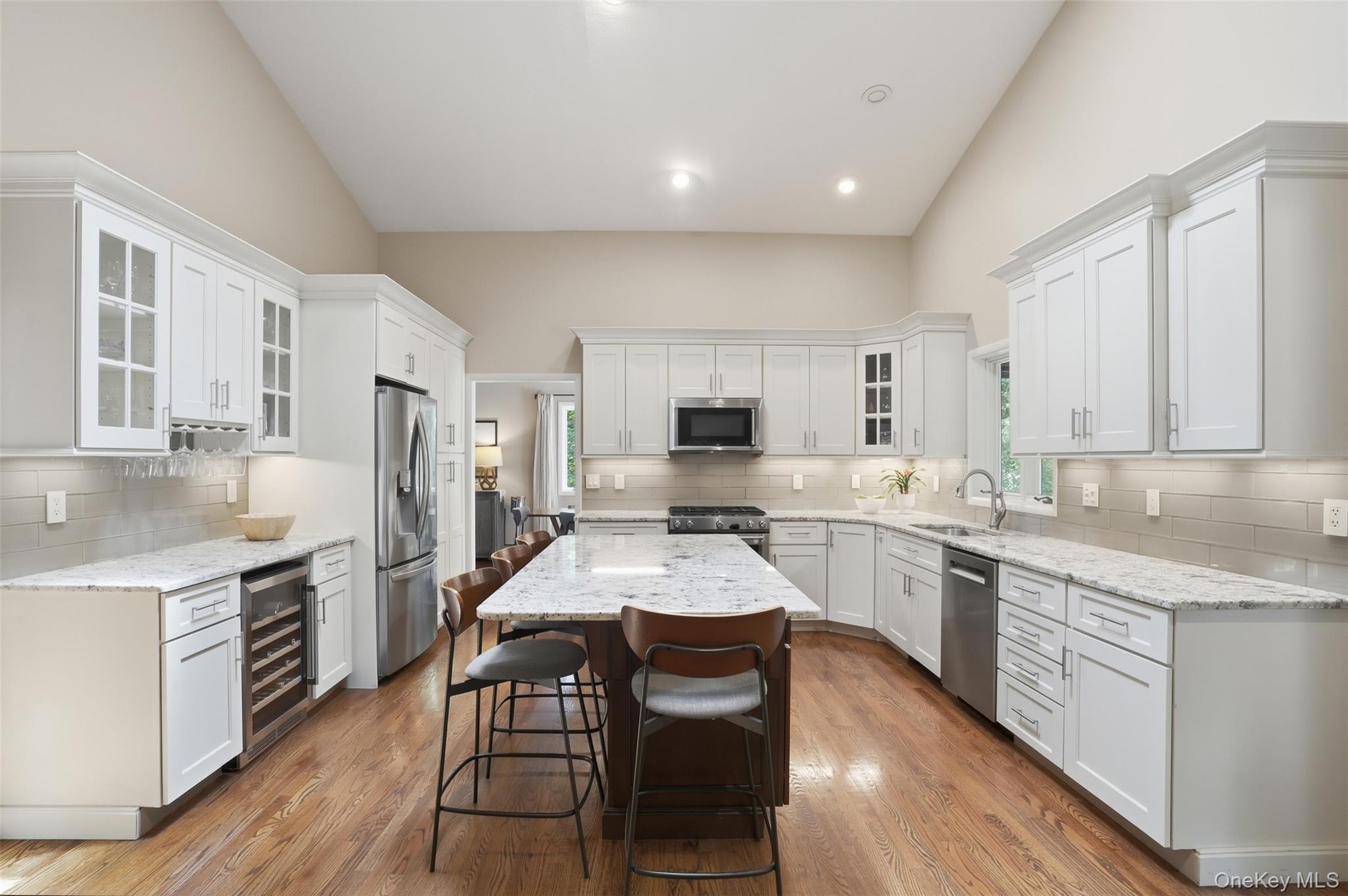 17 Stoutenburgh Drive