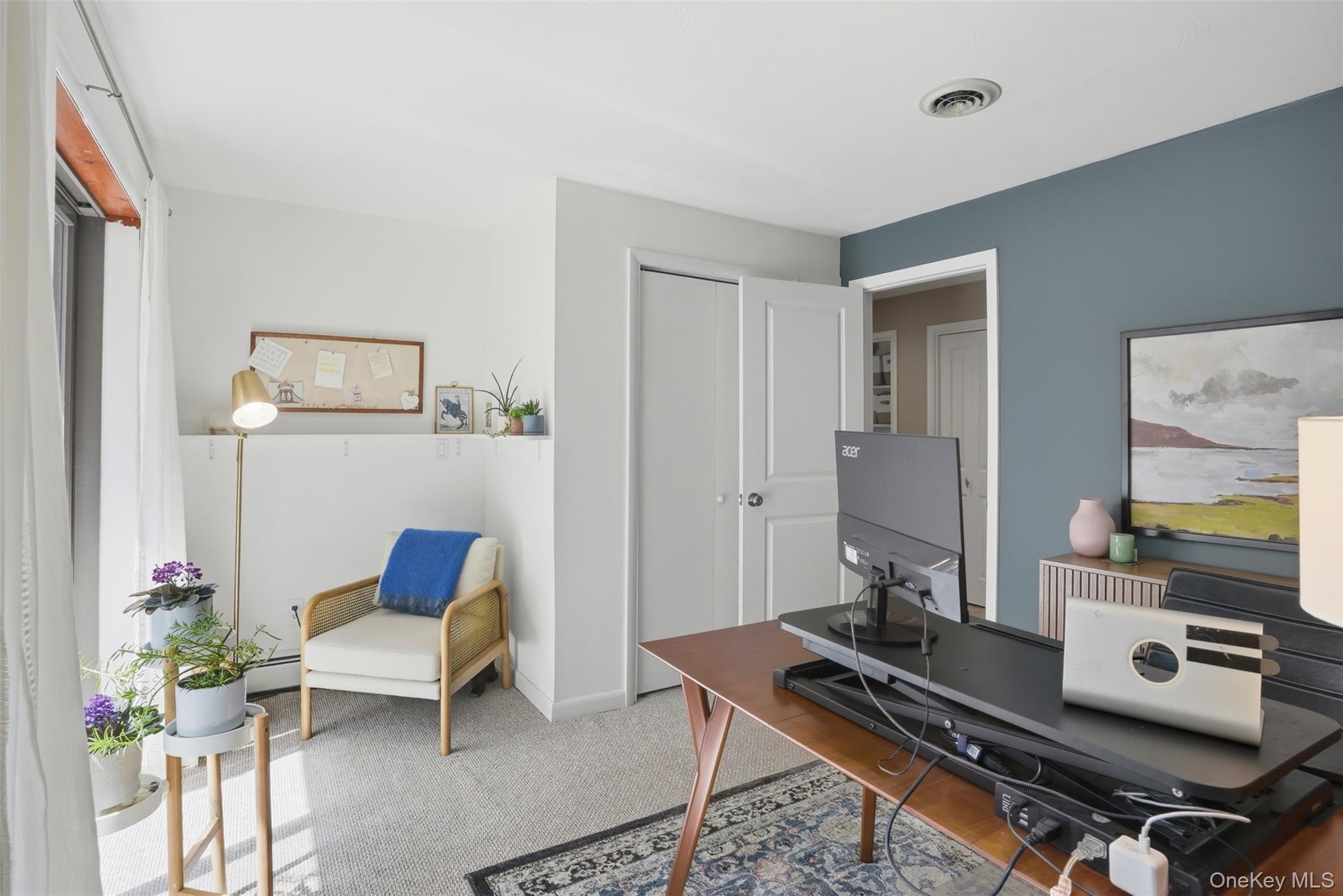 17 Stoutenburgh Drive