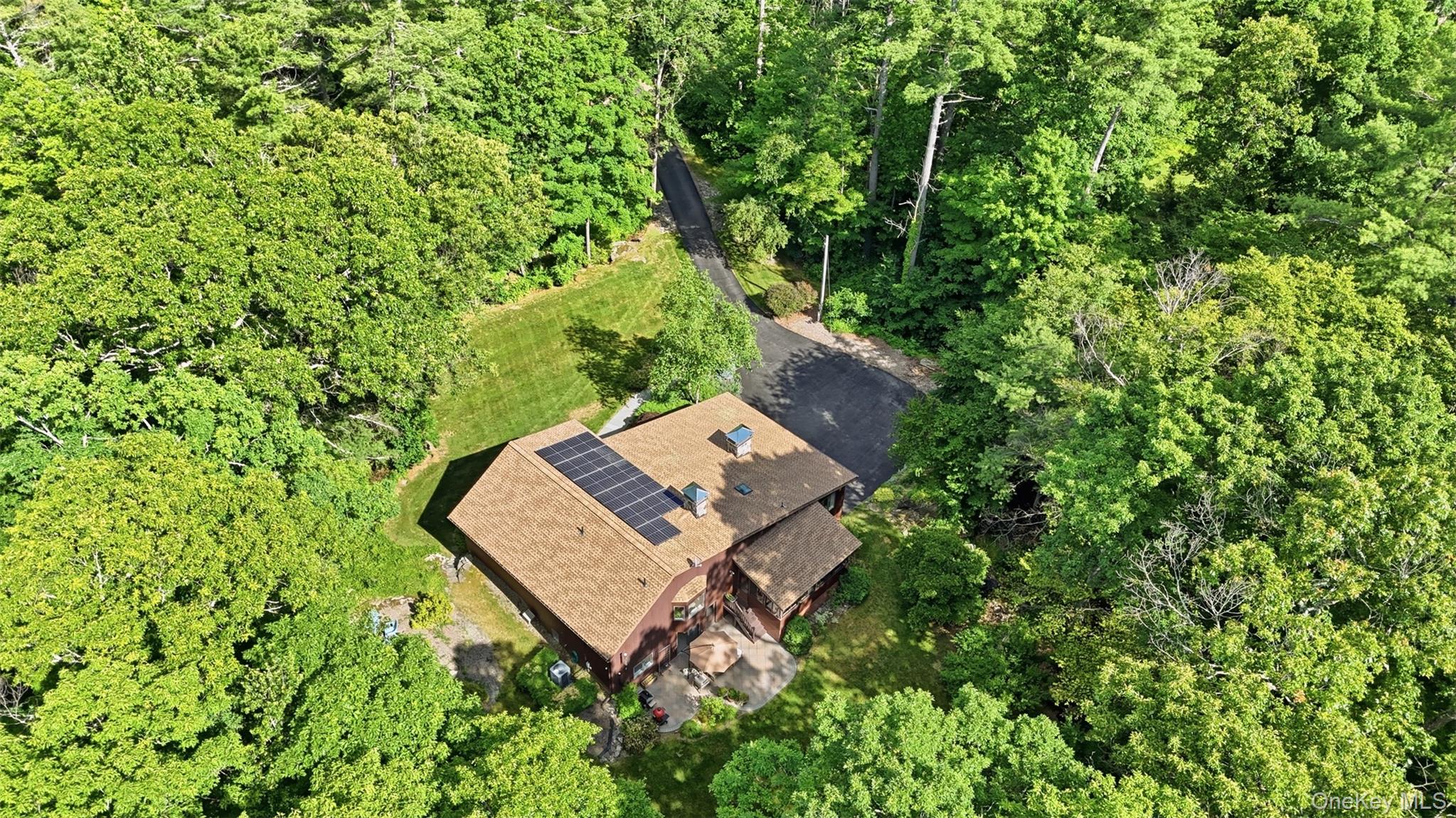 17 Stoutenburgh Drive