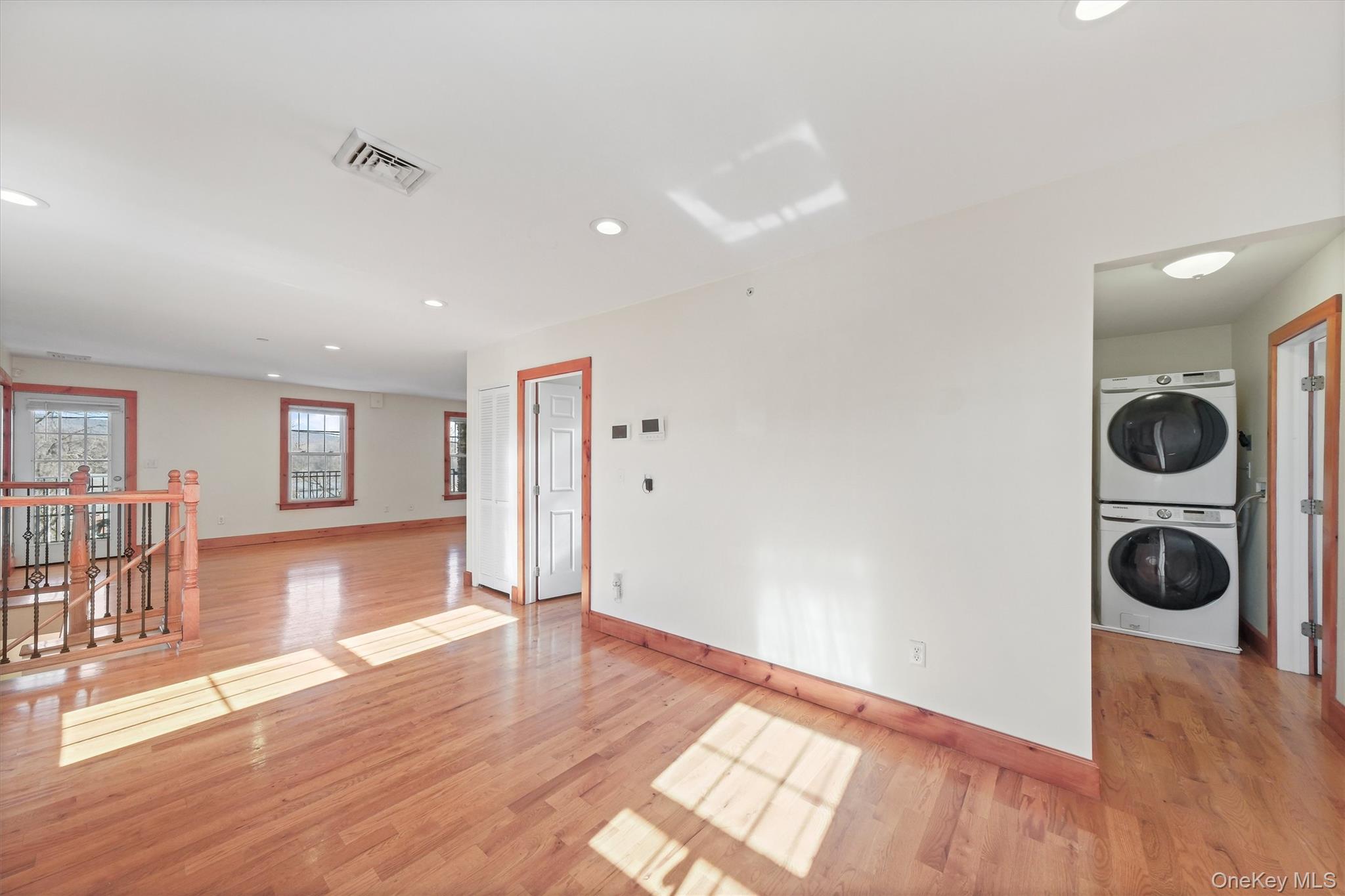 75 Albany Street Unit: 3