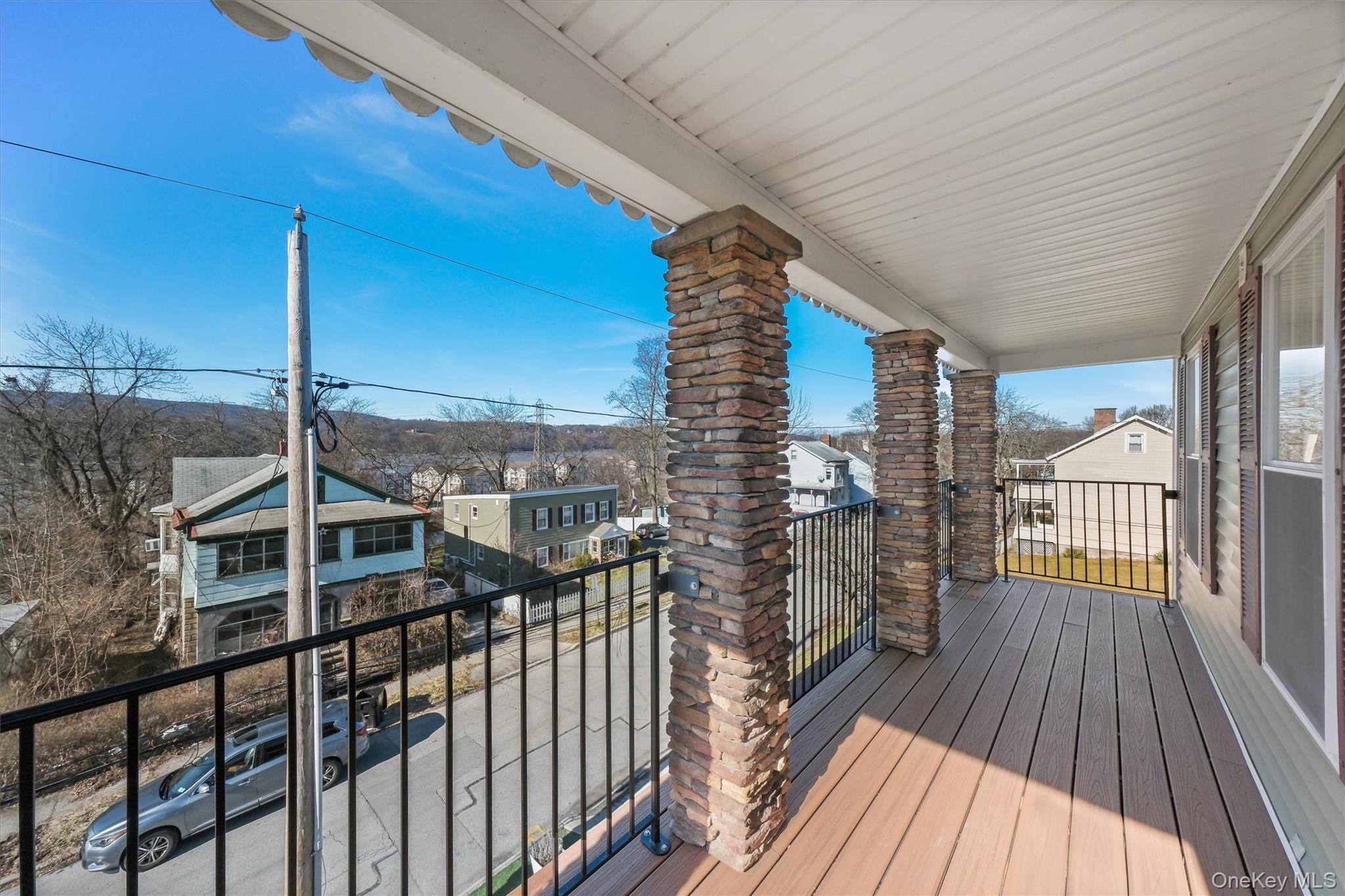 75 Albany Street Unit: 3
