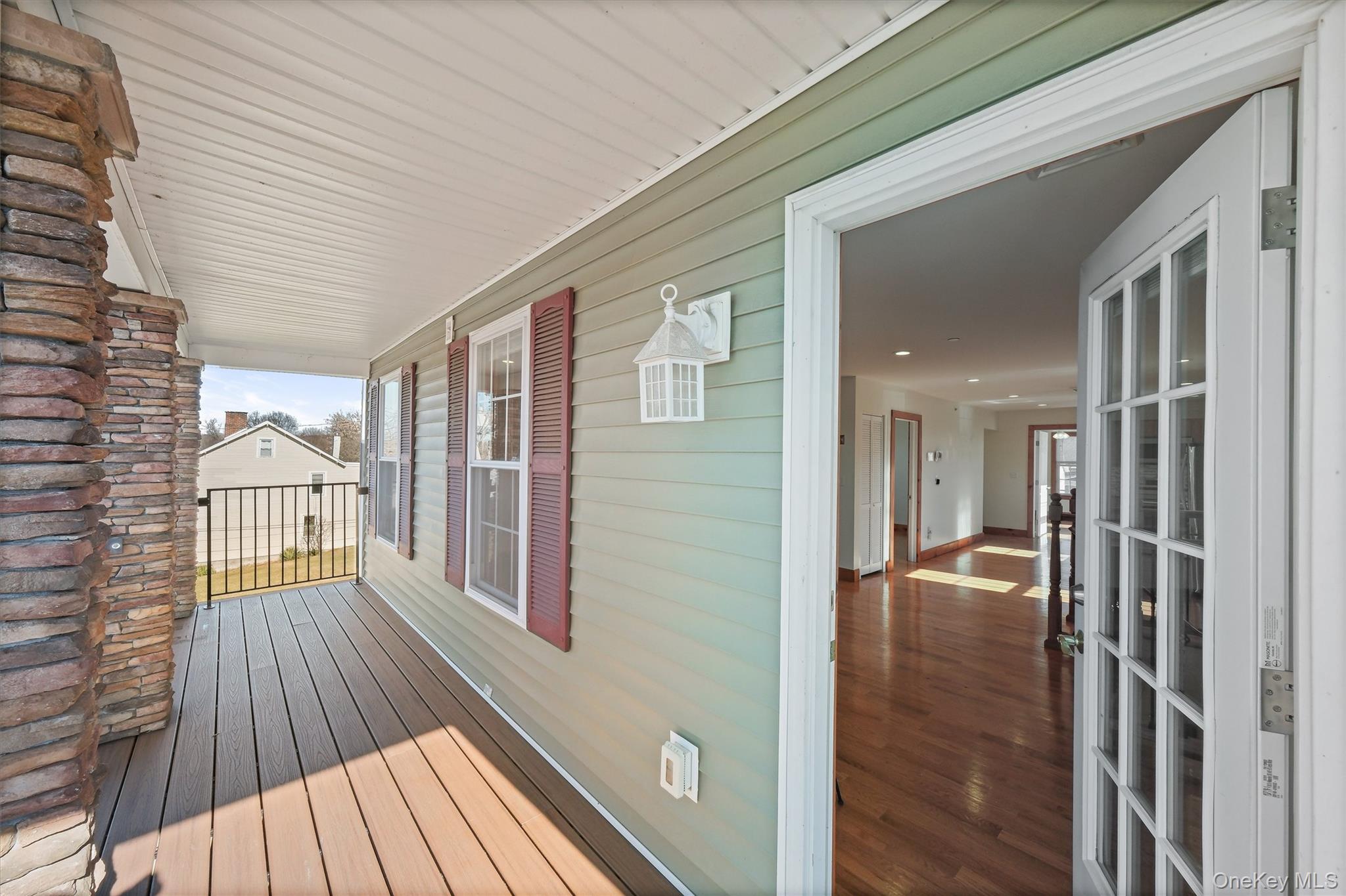 75 Albany Street Unit: 3