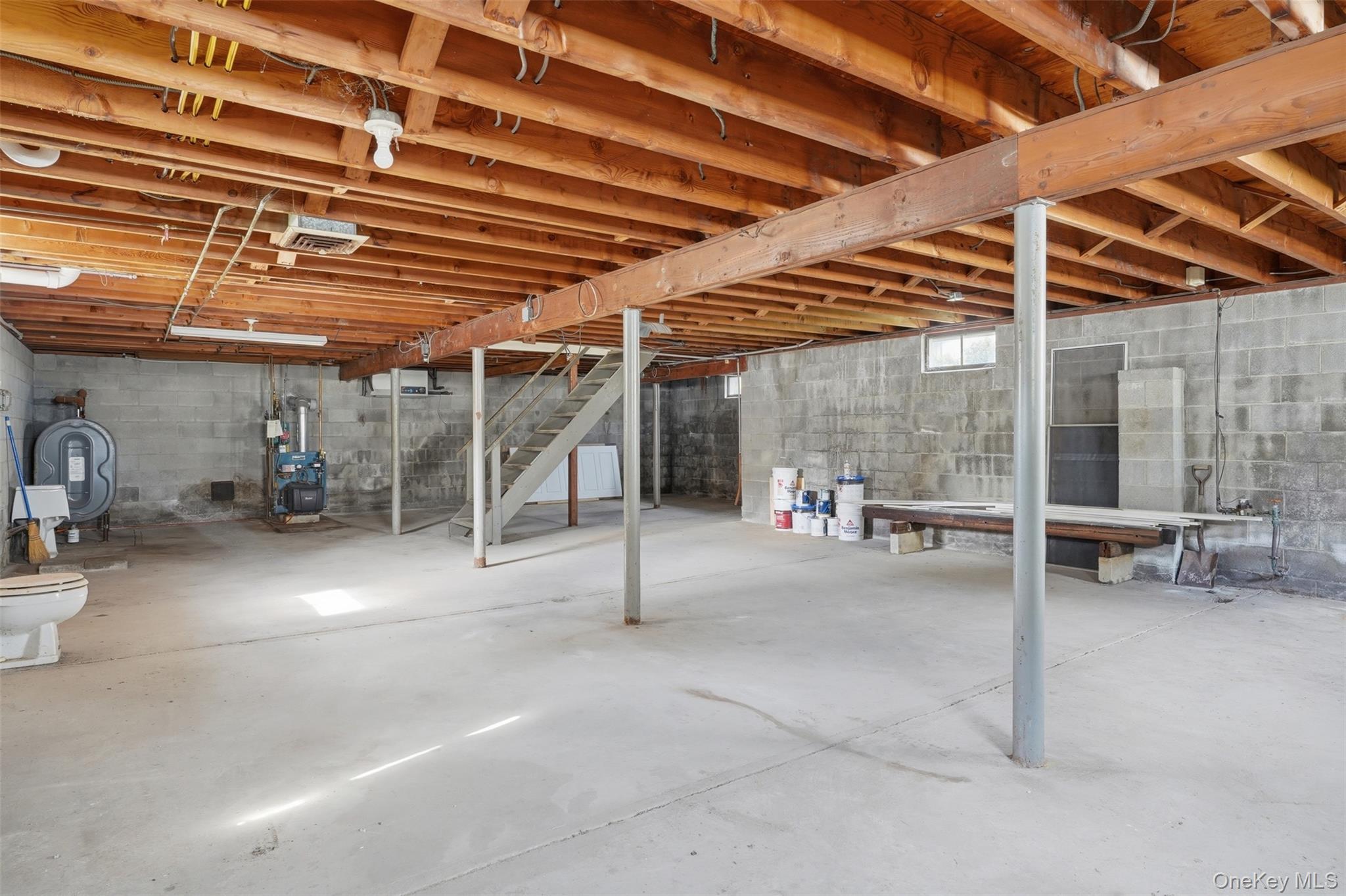 103 W Willow Street