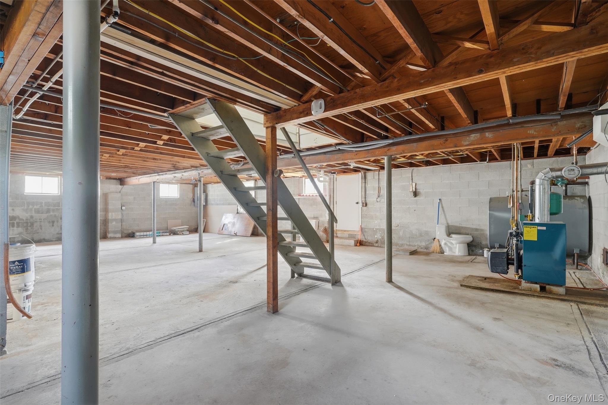 103 W Willow Street