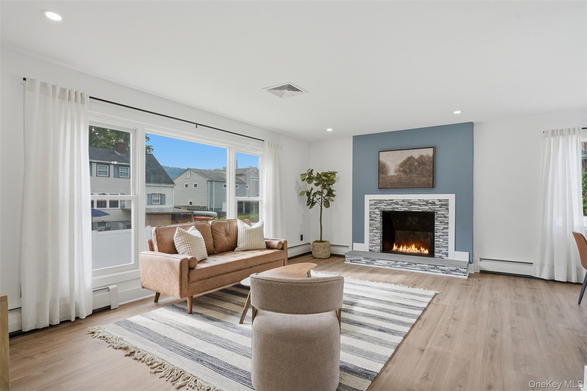 103 W Willow Street