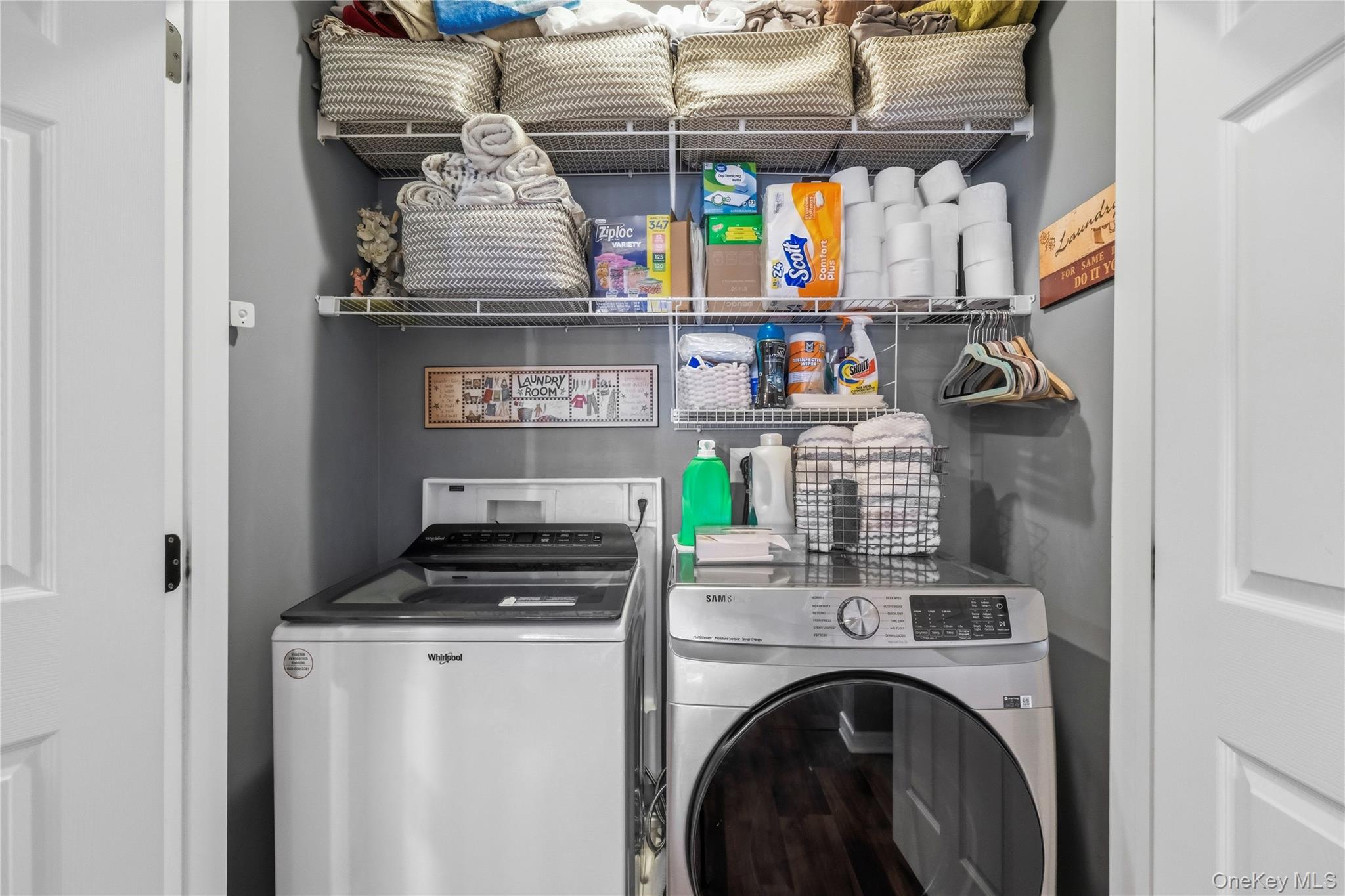 418 Saratoga Lane Unit: 216