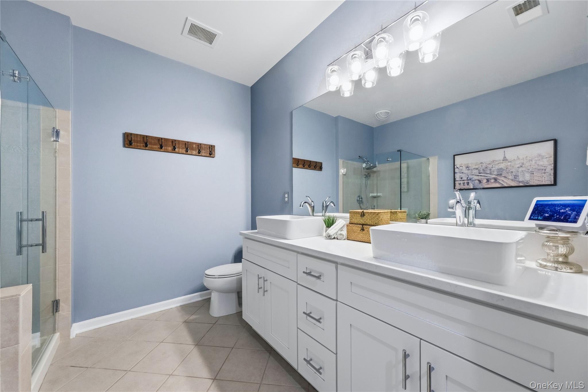 418 Saratoga Lane Unit: 216