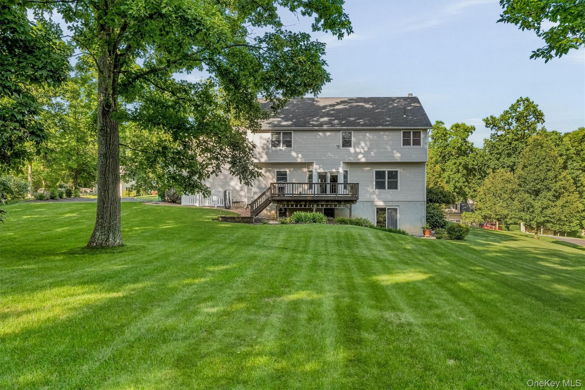 59 Hollyberry Drive