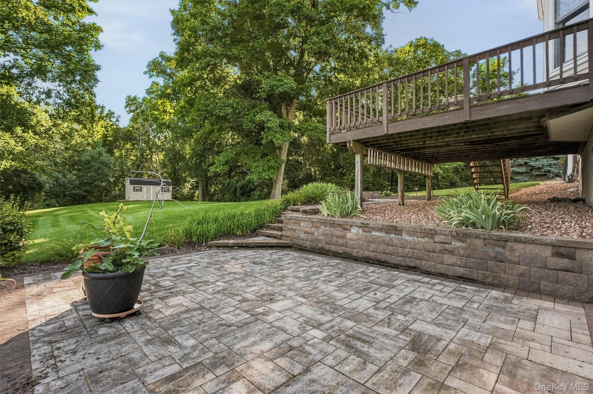 59 Hollyberry Drive